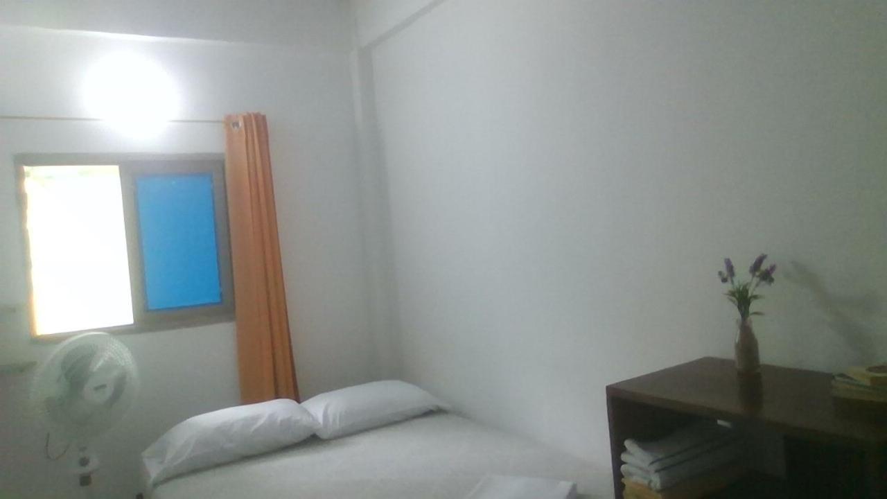 Hostal Paloma Cafe パロミノ エクステリア 写真